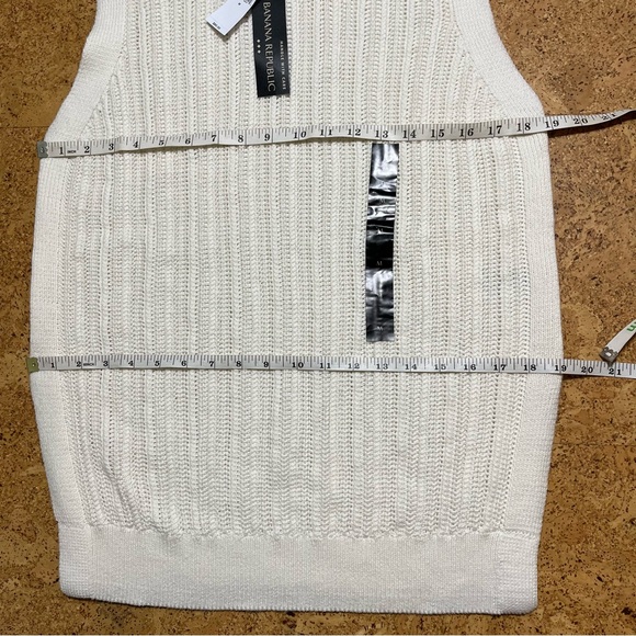 Banana Republic Wm’s Open Stitch Tank NWT In White Sz M - Picture 12 of 13
